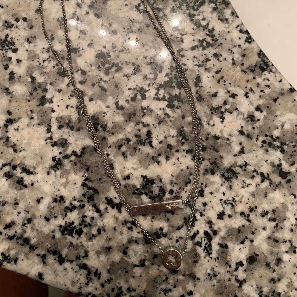 Mimco necklace. Silver.
